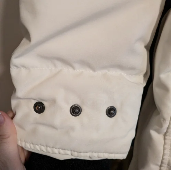 Canada Goose white Shelburne parka xl - Picture 6 of 10